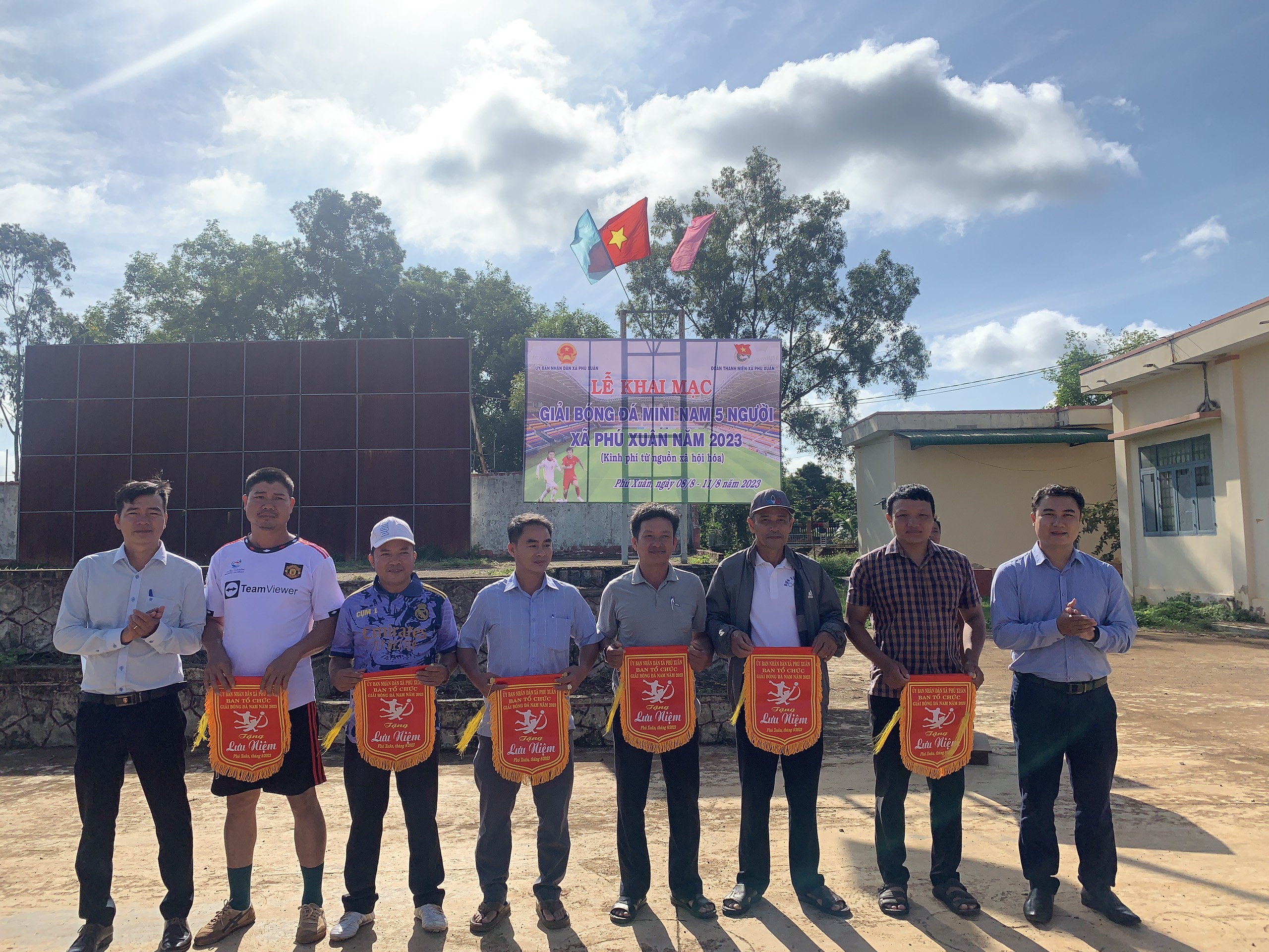 GIẢI BÓNG ĐÁ MINI NAM 5 NGƯỜI XÃ PHÚ XUÂN NĂM 2023
